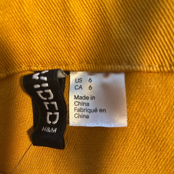 Mustard yellow dress - Picture 3 of 4